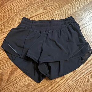 Lululemon hotty hot shorts